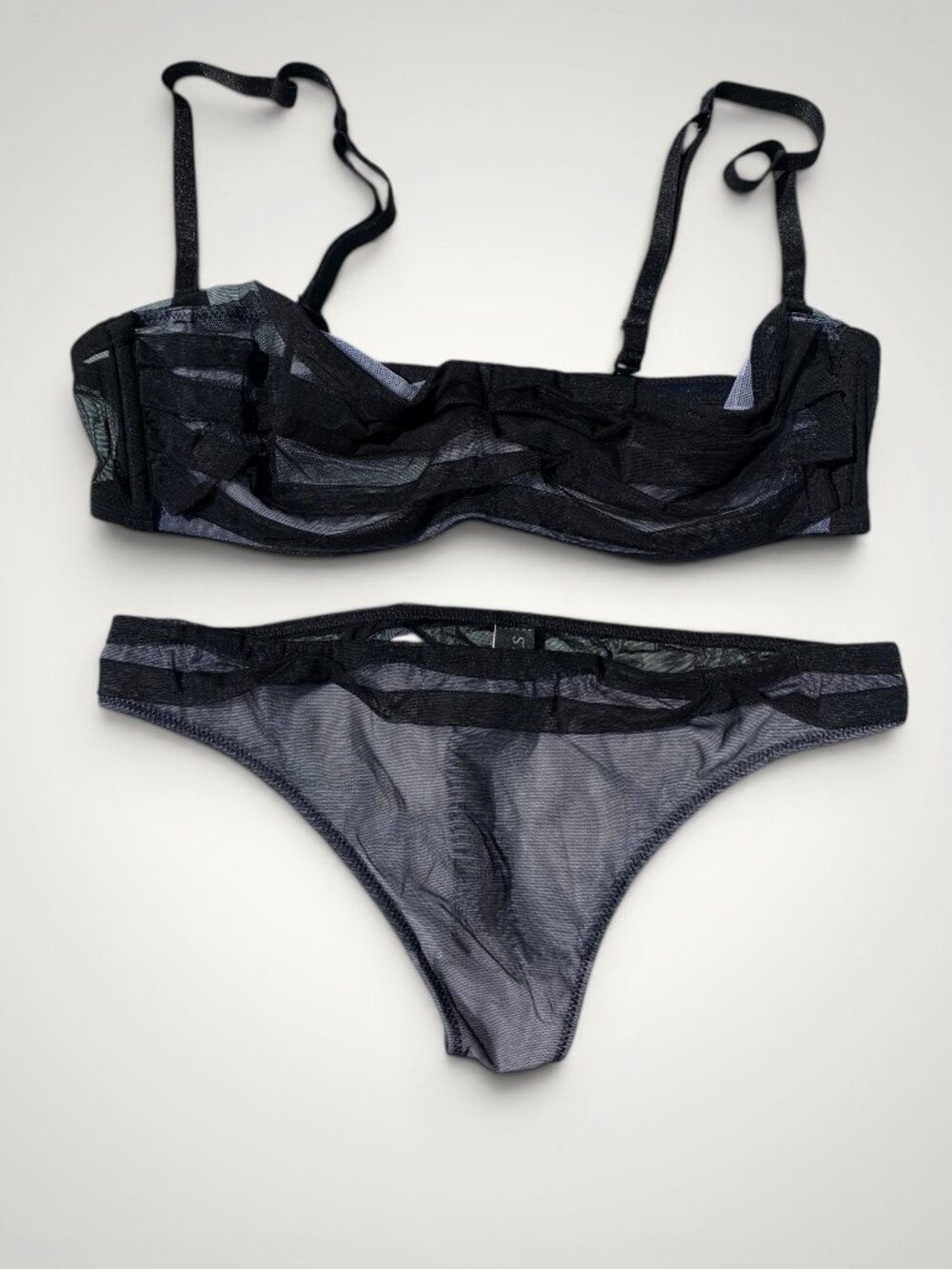 Studio La Perla black mesh lingerie set, Size 34A